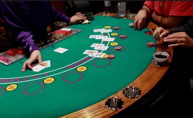 Compter les cartes au blackjack 21